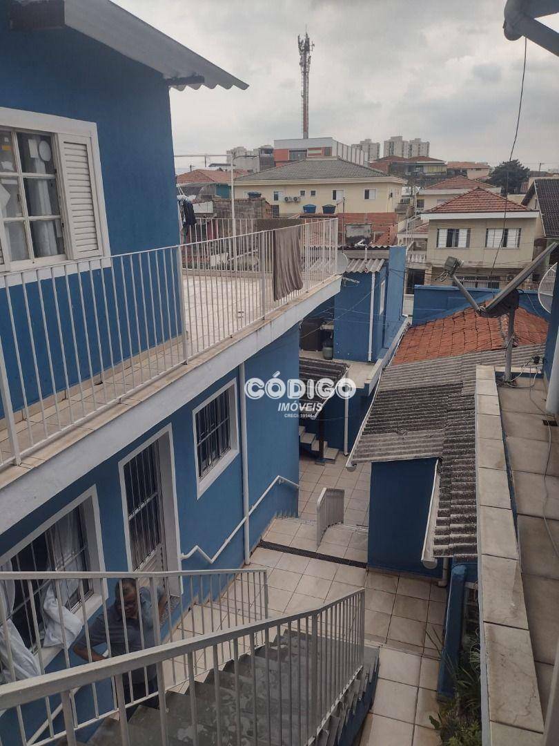 Casa à venda com 6 quartos, 300m² - Foto 5