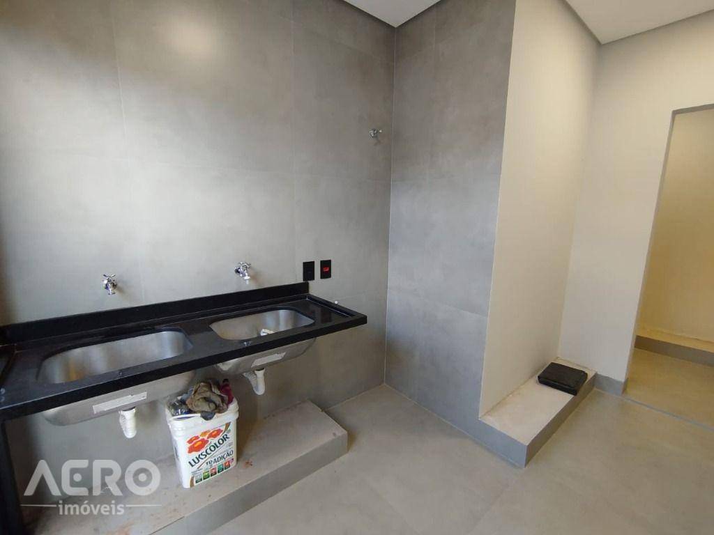 Casa de Condomínio à venda com 3 quartos, 243m² - Foto 32