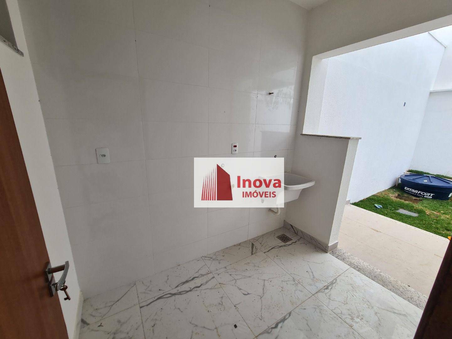 Casa à venda com 3 quartos, 150m² - Foto 18