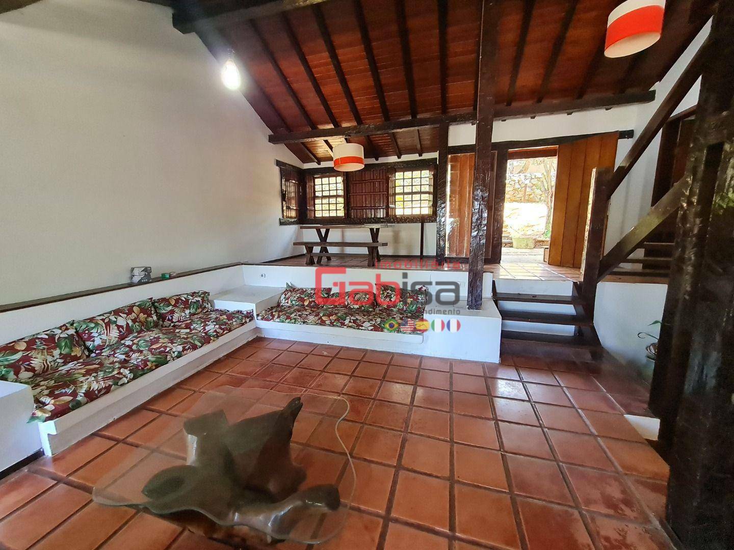 Casa à venda com 4 quartos, 300m² - Foto 35