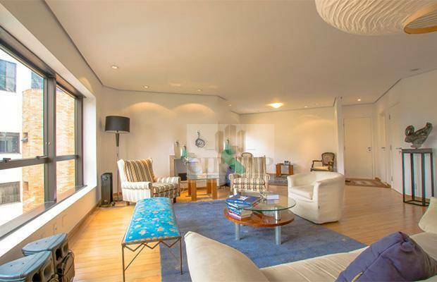 Cobertura à venda com 4 quartos, 350m² - Foto 2