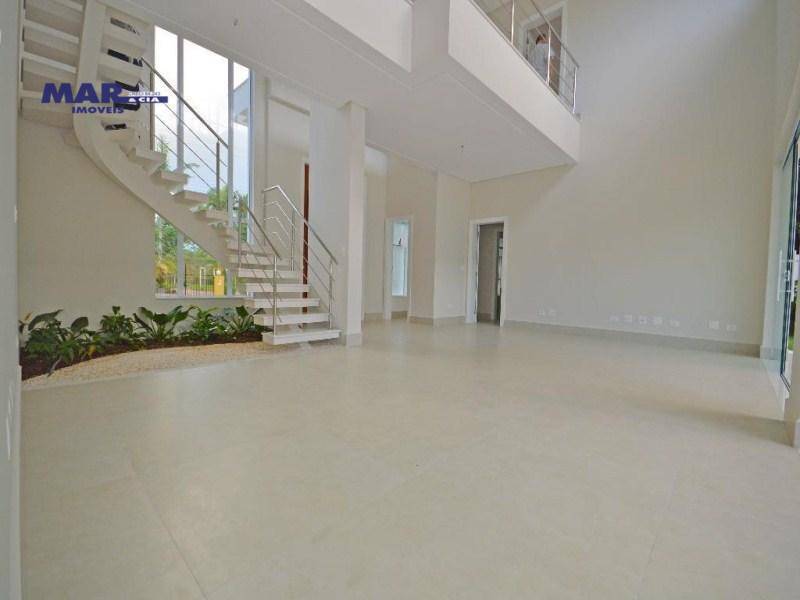 Casa à venda com 4 quartos, 330m² - Foto 8