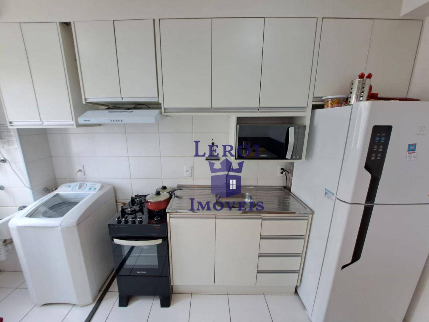 Apartamento à venda com 2 quartos, 42m² - Foto 11