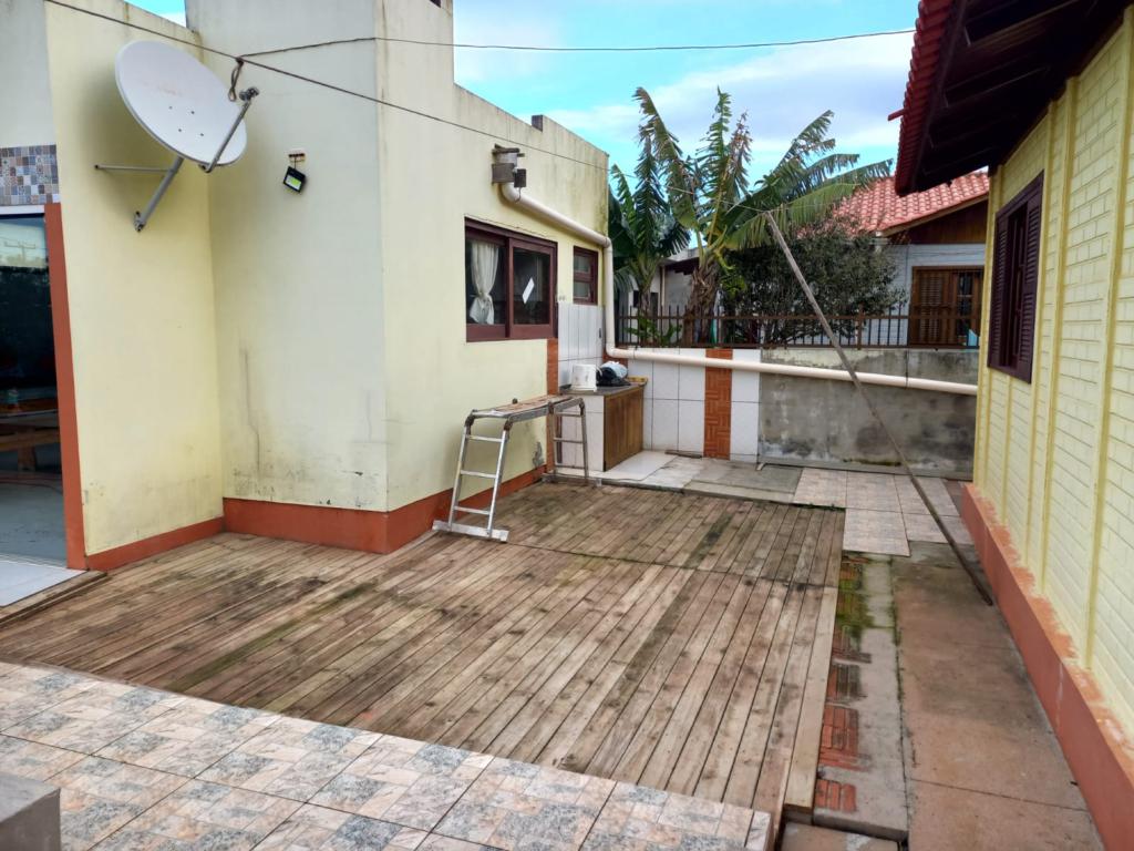 Casa à venda com 2 quartos, 145m² - Foto 4