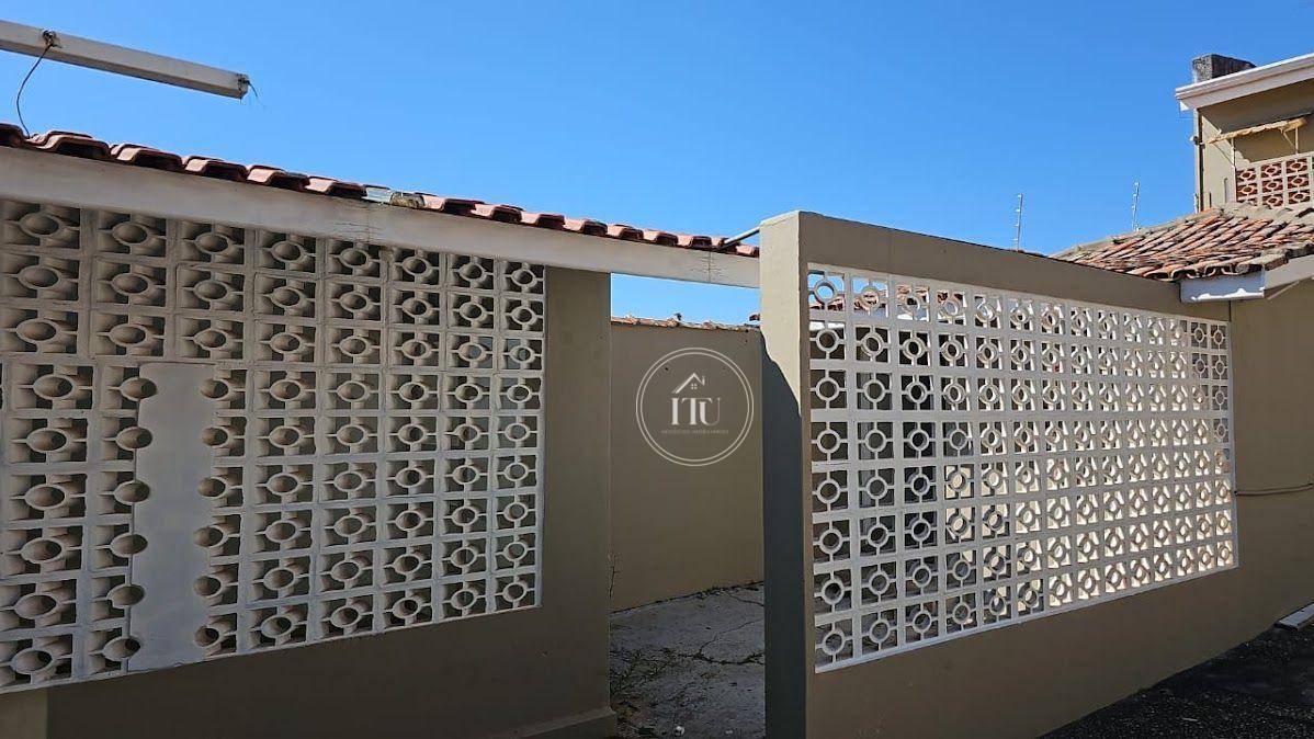 Casa para alugar com 3 quartos, 447m² - Foto 15