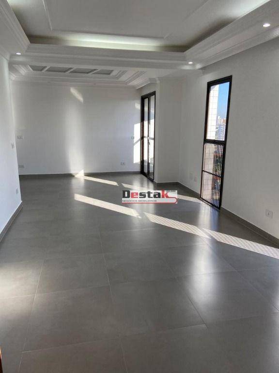 Apartamento à venda com 3 quartos, 129m² - Foto 2