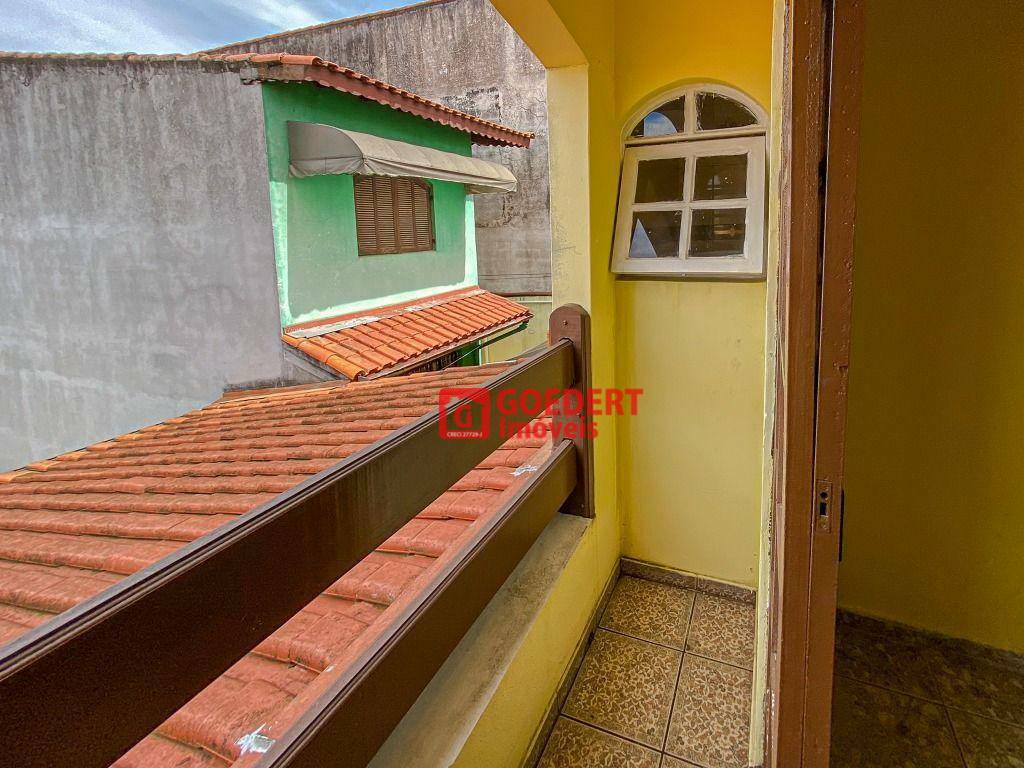Sobrado à venda com 2 quartos, 125m² - Foto 25