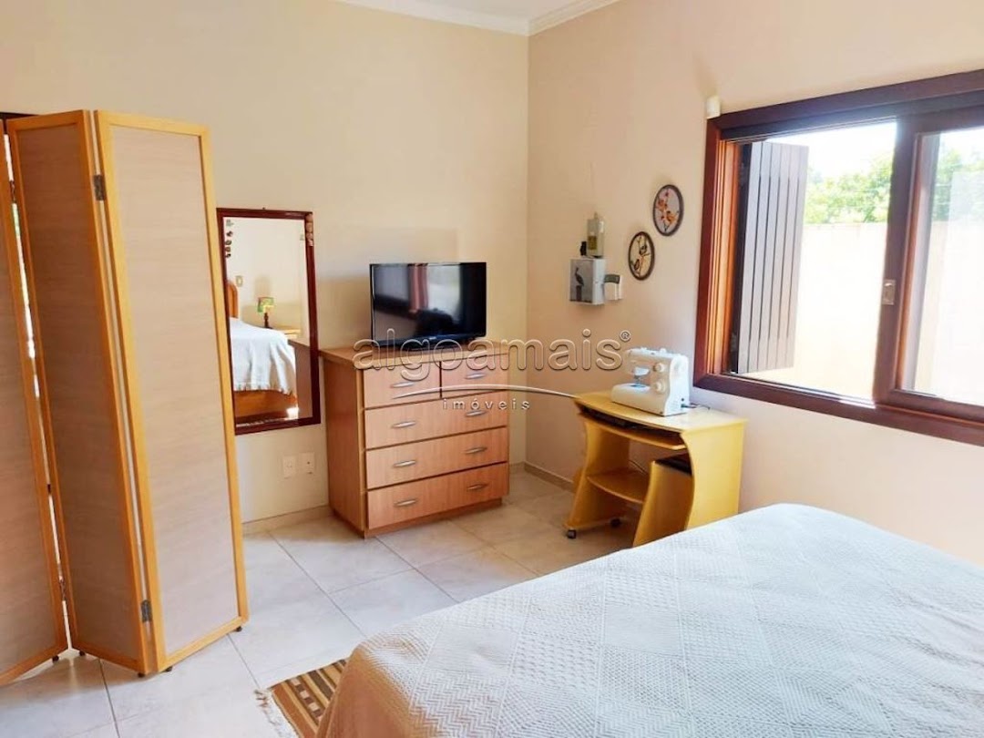 Casa à venda com 4 quartos, 280m² - Foto 13