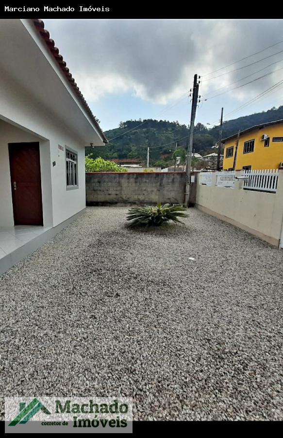 Casa à venda com 3 quartos, 377m² - Foto 6