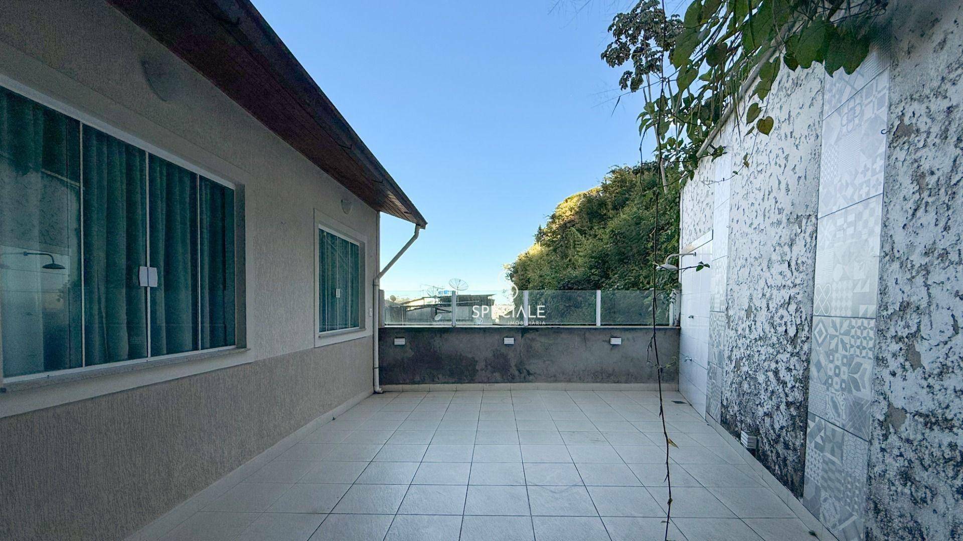Casa à venda com 3 quartos, 105m² - Foto 17
