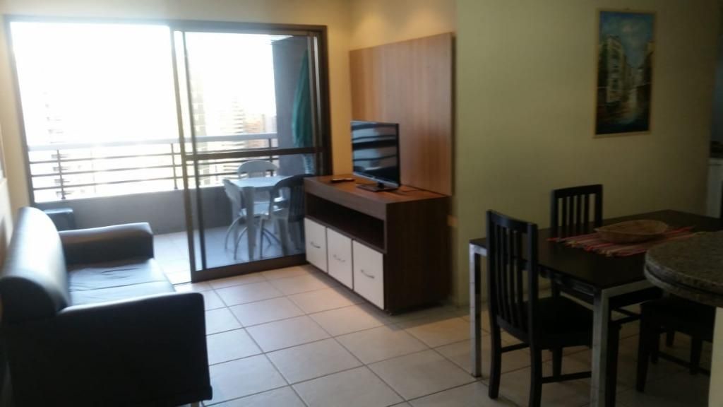 Apartamento à venda com 3 quartos, 80m² - Foto 1