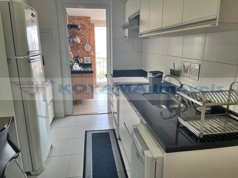 Apartamento à venda com 3 quartos, 140m² - Foto 11