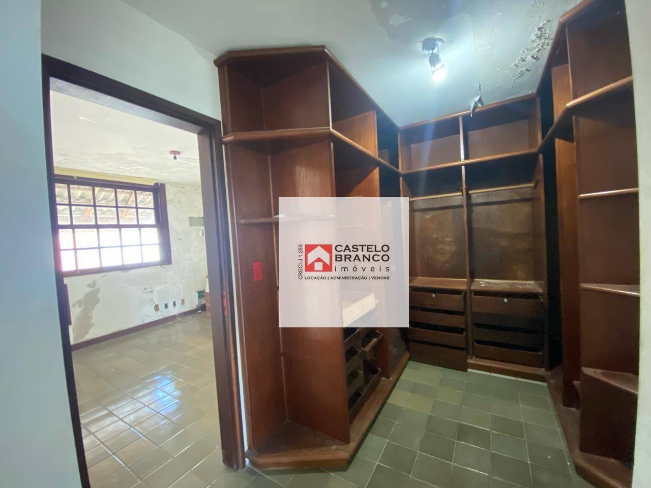 Casa à venda com 5 quartos, 422m² - Foto 28