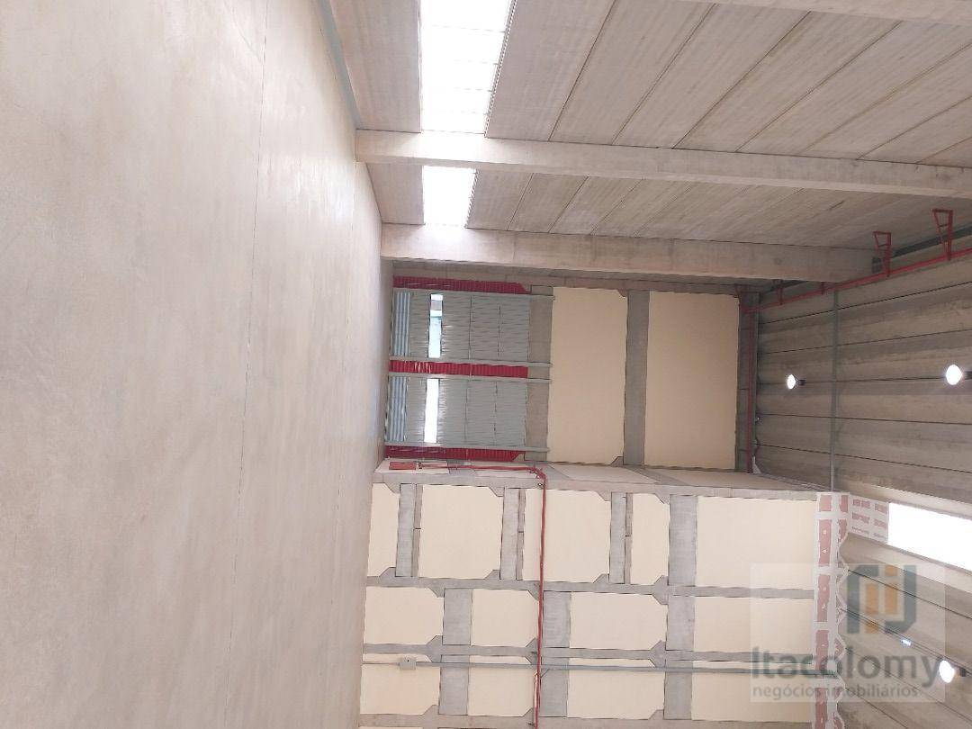 Depósito-Galpão-Armazém para alugar, 1115m² - Foto 12