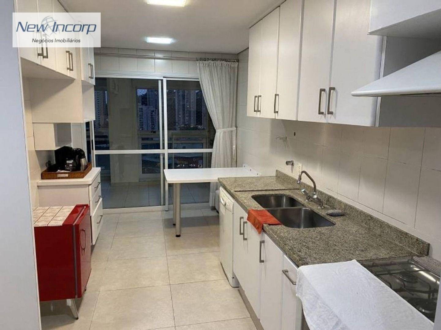 Apartamento à venda com 3 quartos, 184m² - Foto 6