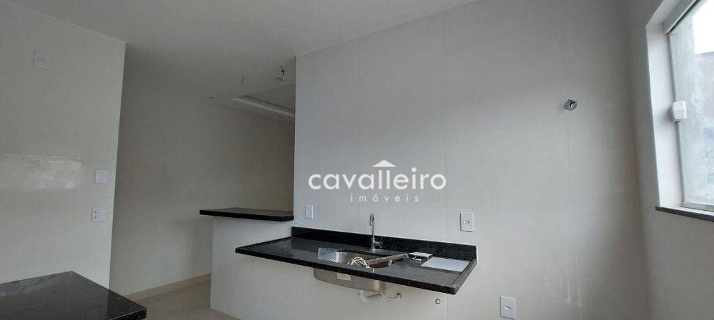 Casa à venda com 2 quartos, 70m² - Foto 12