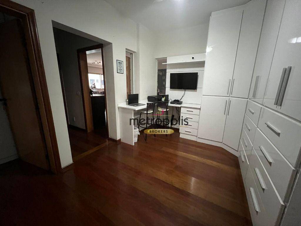 Apartamento à venda com 3 quartos, 154m² - Foto 18