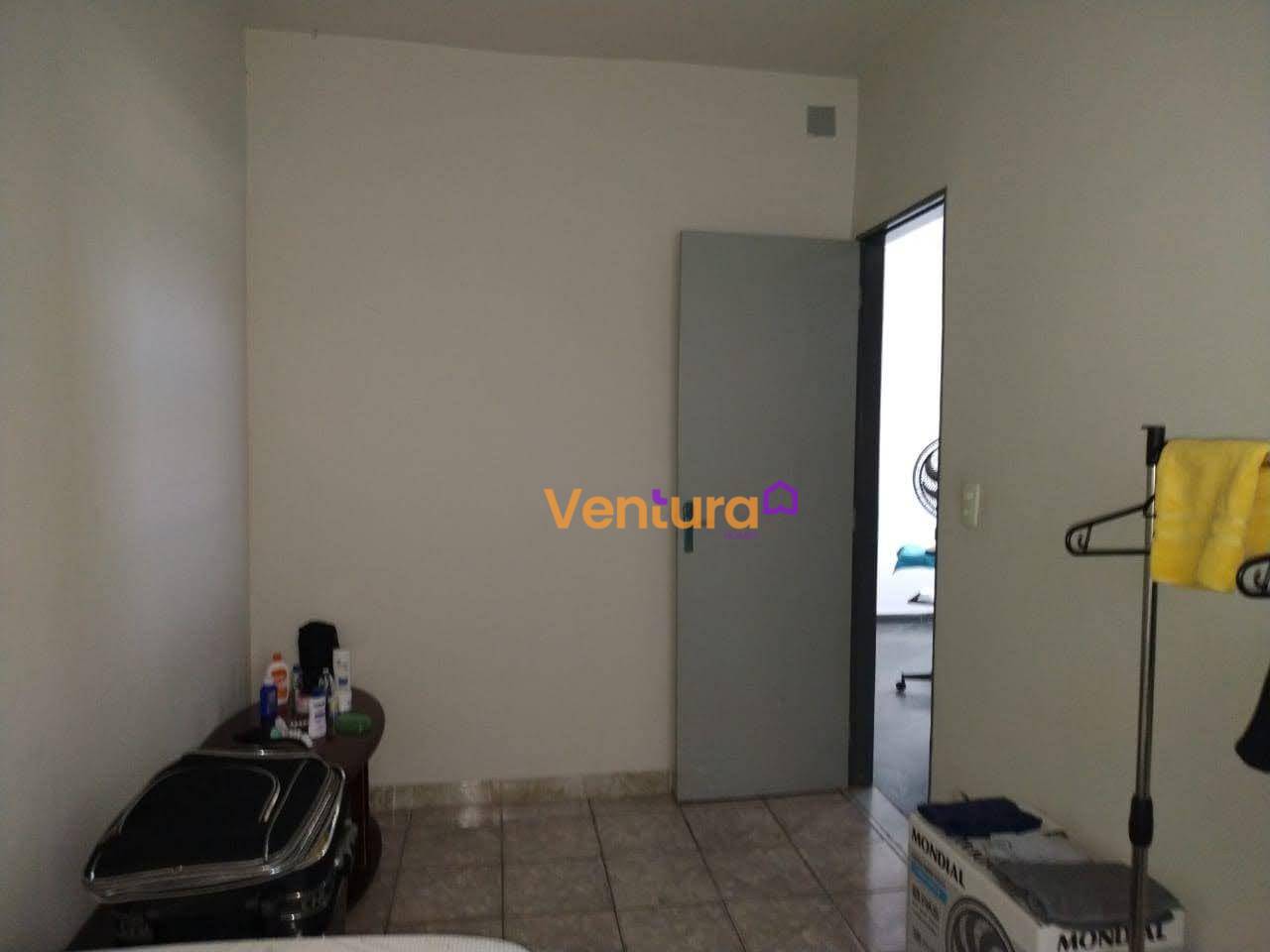 Apartamento à venda com 2 quartos, 41m² - Foto 1