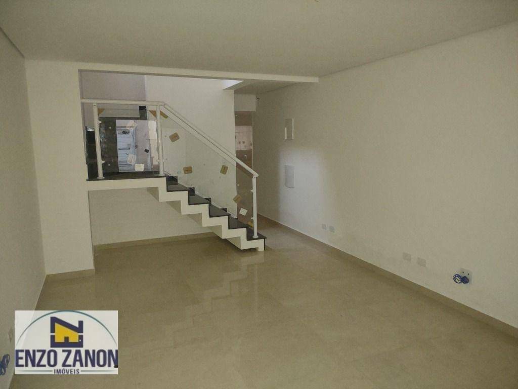 Sobrado à venda com 3 quartos, 198m² - Foto 3