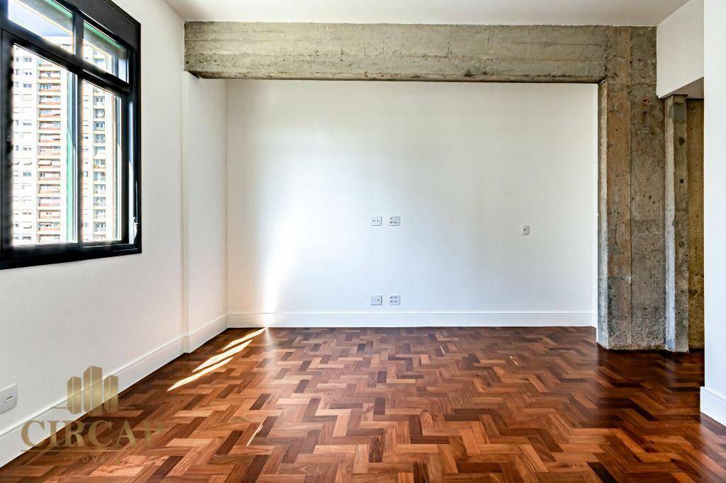 Apartamento à venda com 3 quartos, 212m² - Foto 14