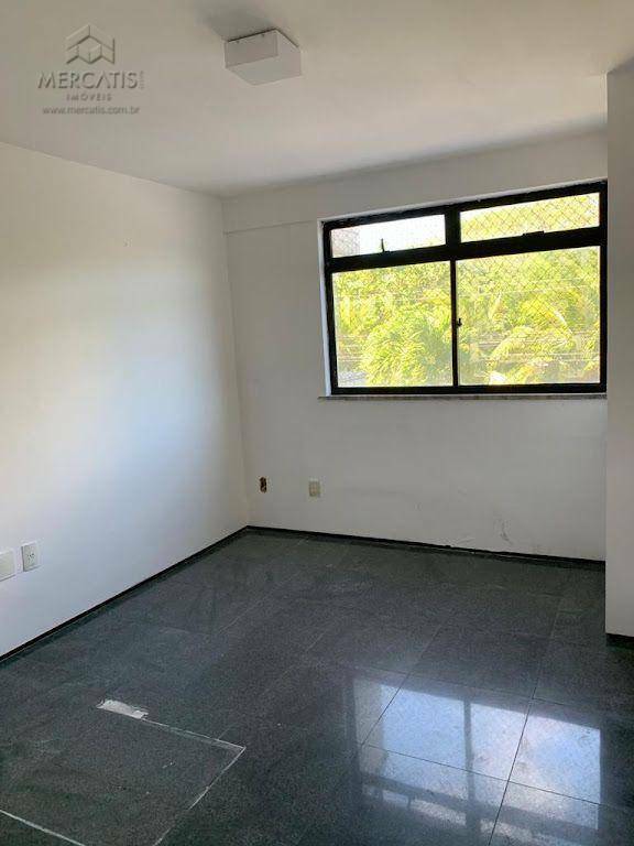 Apartamento à venda com 4 quartos, 195m² - Foto 18