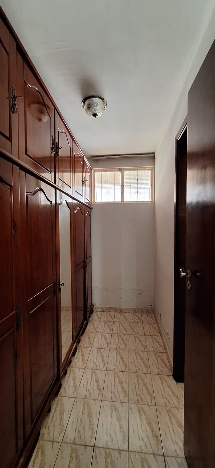 Casa à venda com 4 quartos, 250m² - Foto 6