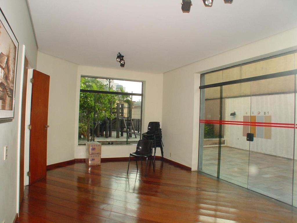 Apartamento à venda com 4 quartos, 157m² - Foto 15