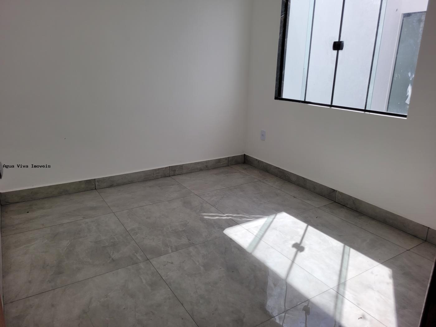 Casa à venda com 3 quartos, 200m² - Foto 8