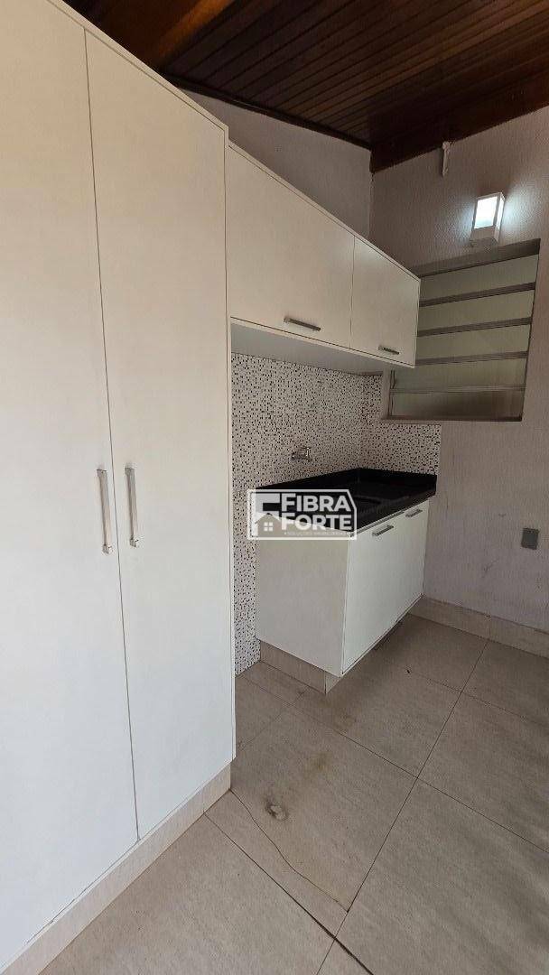 Casa de Condomínio para alugar com 3 quartos, 100m² - Foto 38