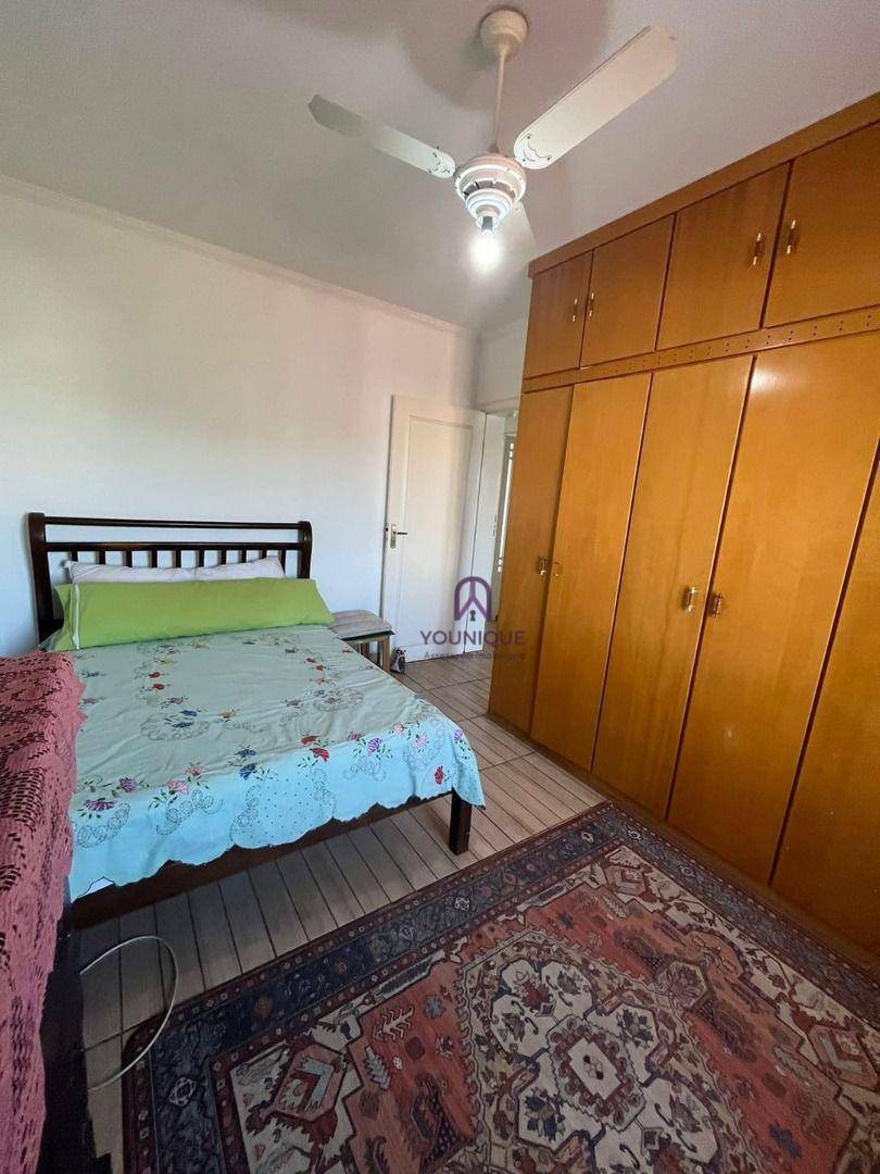 Casa à venda com 3 quartos, 236m² - Foto 30