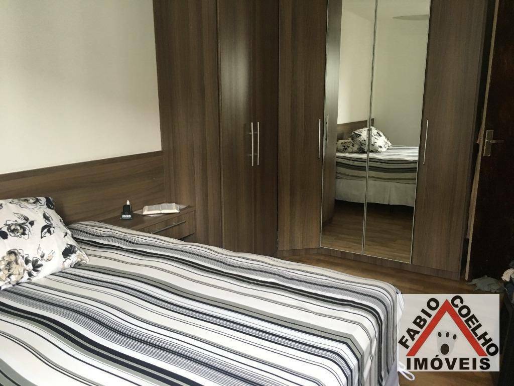 Apartamento à venda com 2 quartos, 70m² - Foto 11