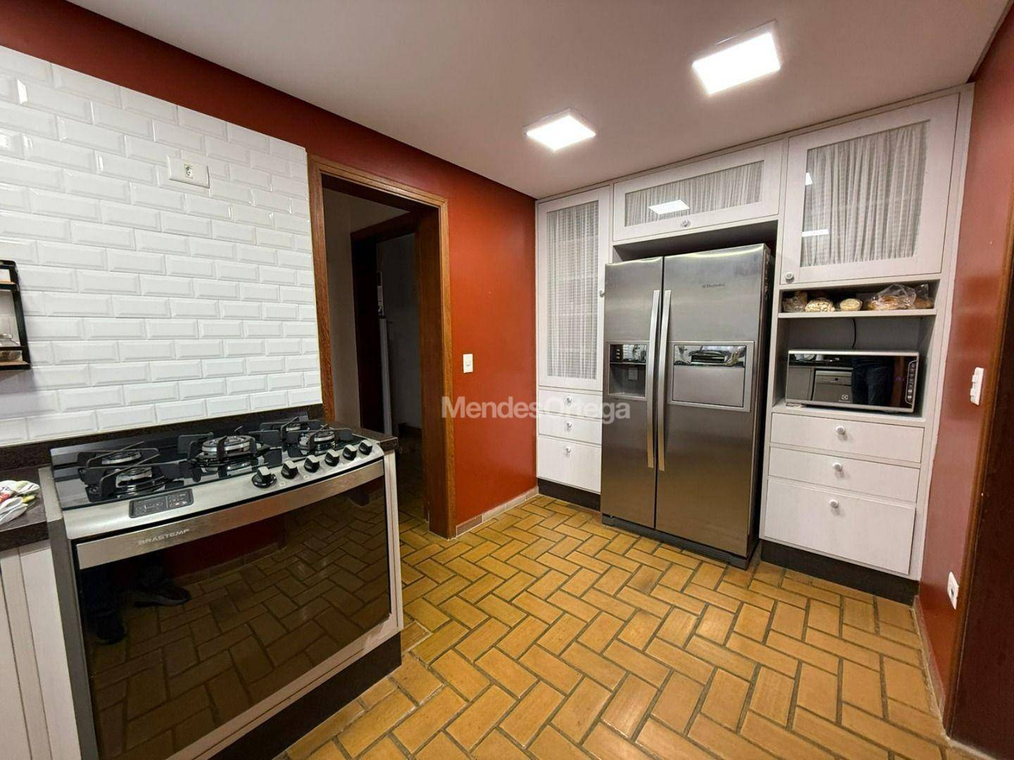 Casa de Condomínio à venda com 3 quartos, 300m² - Foto 8