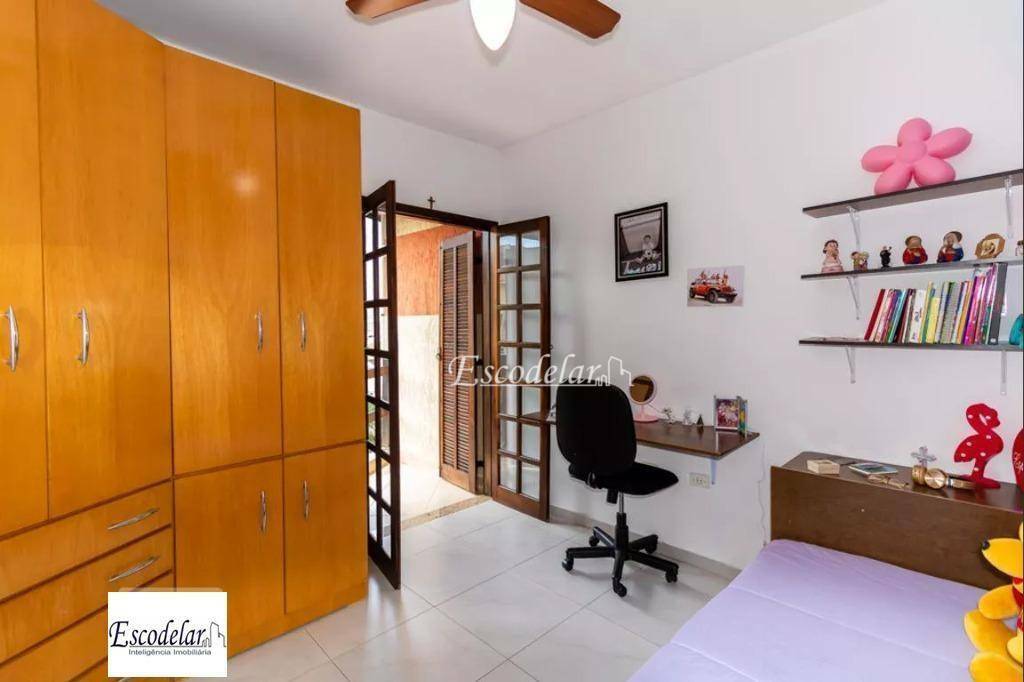 Casa de Condomínio à venda com 3 quartos, 131m² - Foto 29