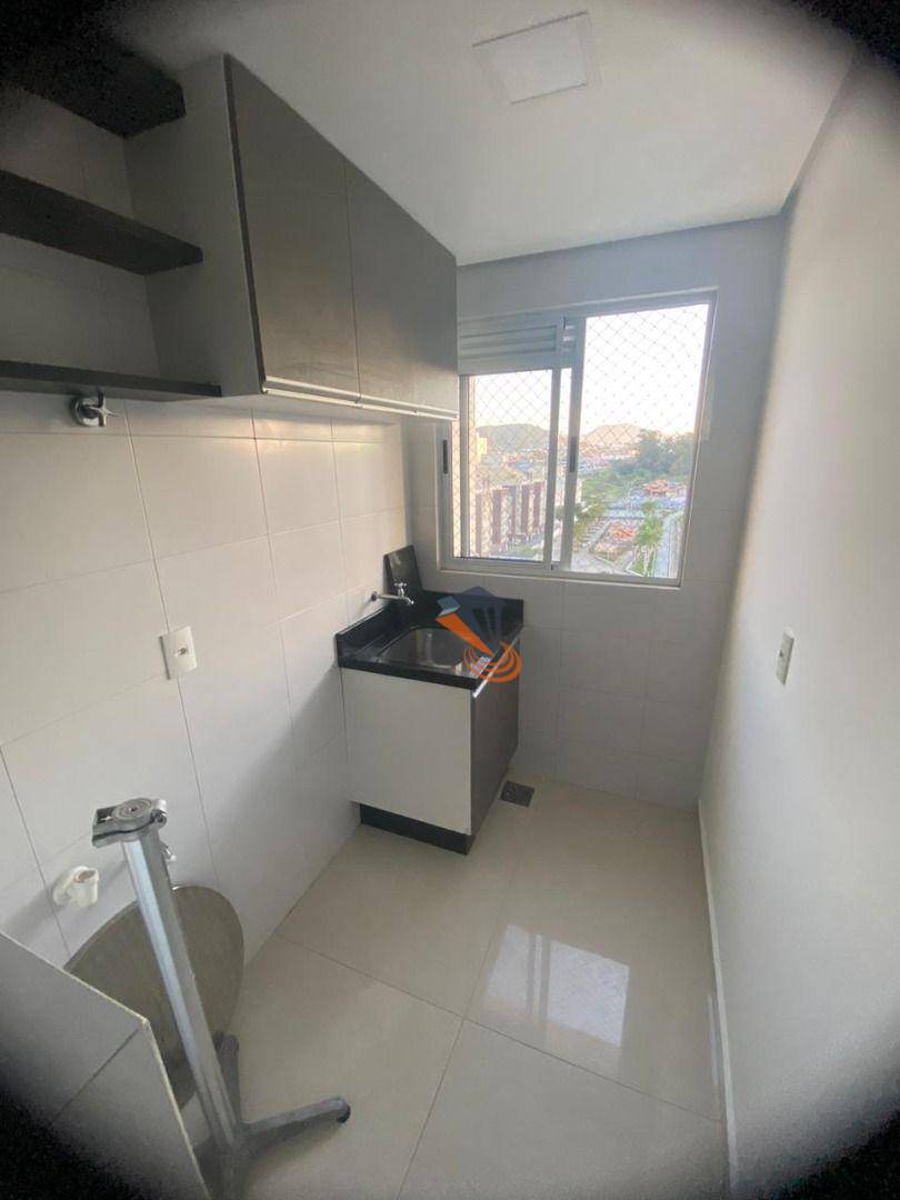 Apartamento à venda com 2 quartos, 69m² - Foto 5