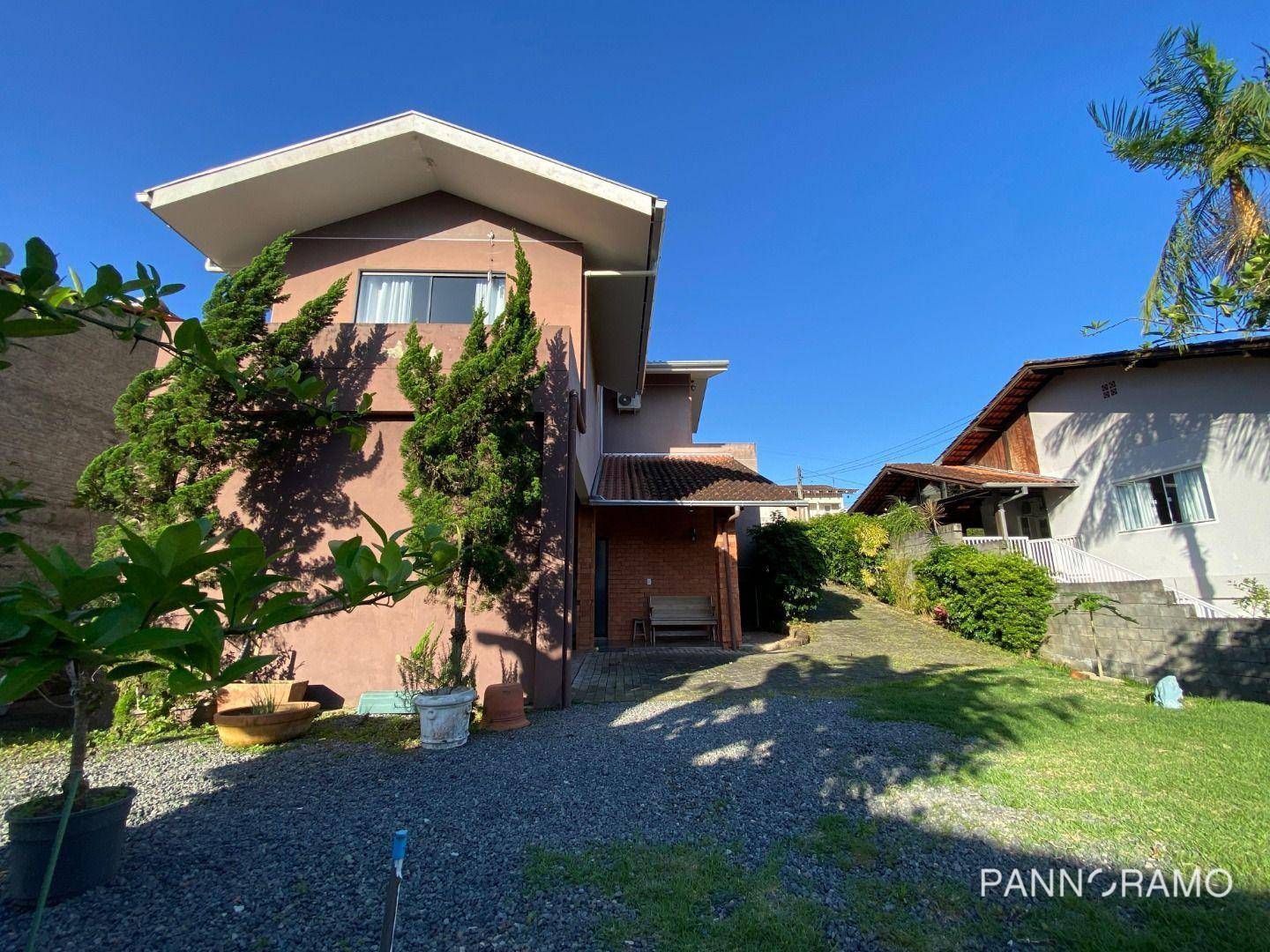 Casa, 3 quartos, 156 m² - Foto 2