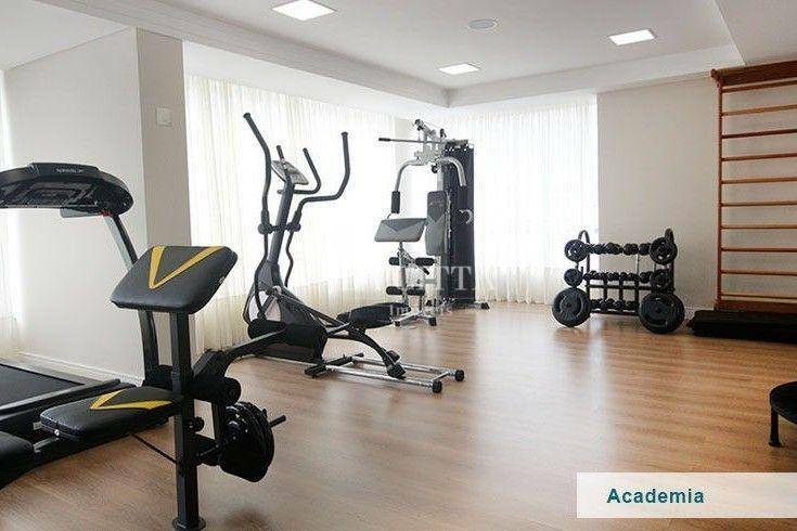 Apartamento para alugar com 2 quartos, 70m² - Foto 10