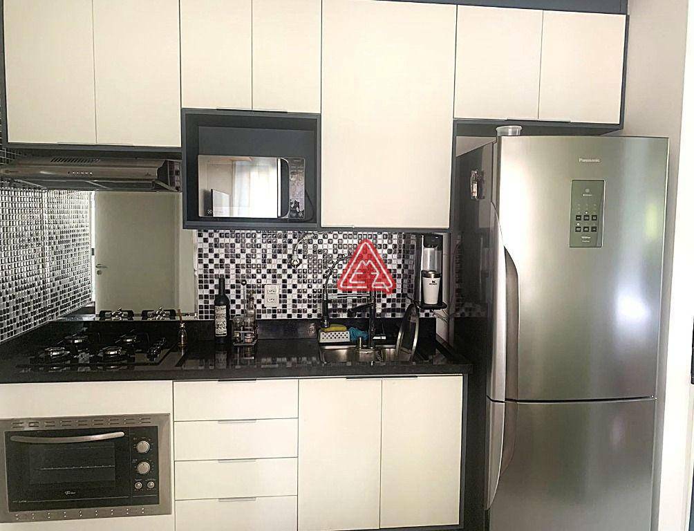 Apartamento à venda com 2 quartos, 36m² - Foto 3