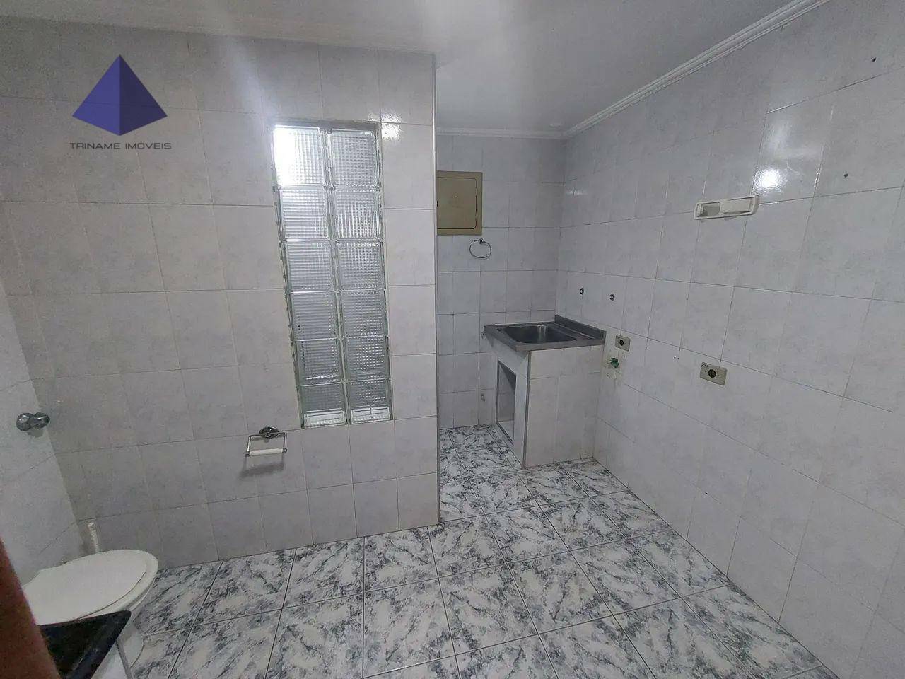 Casa à venda com 6 quartos, 252m² - Foto 14