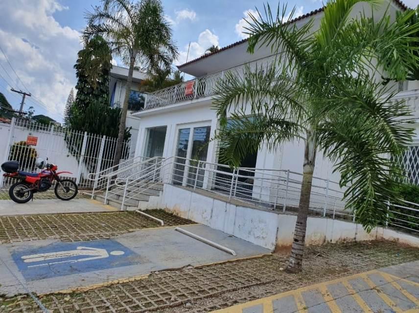 Prédio Inteiro para alugar com 5 quartos, 556m² - Foto 19