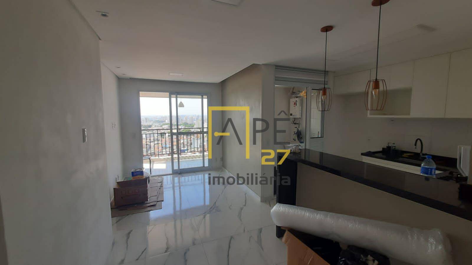 Apartamento à venda com 2 quartos, 66m² - Foto 11