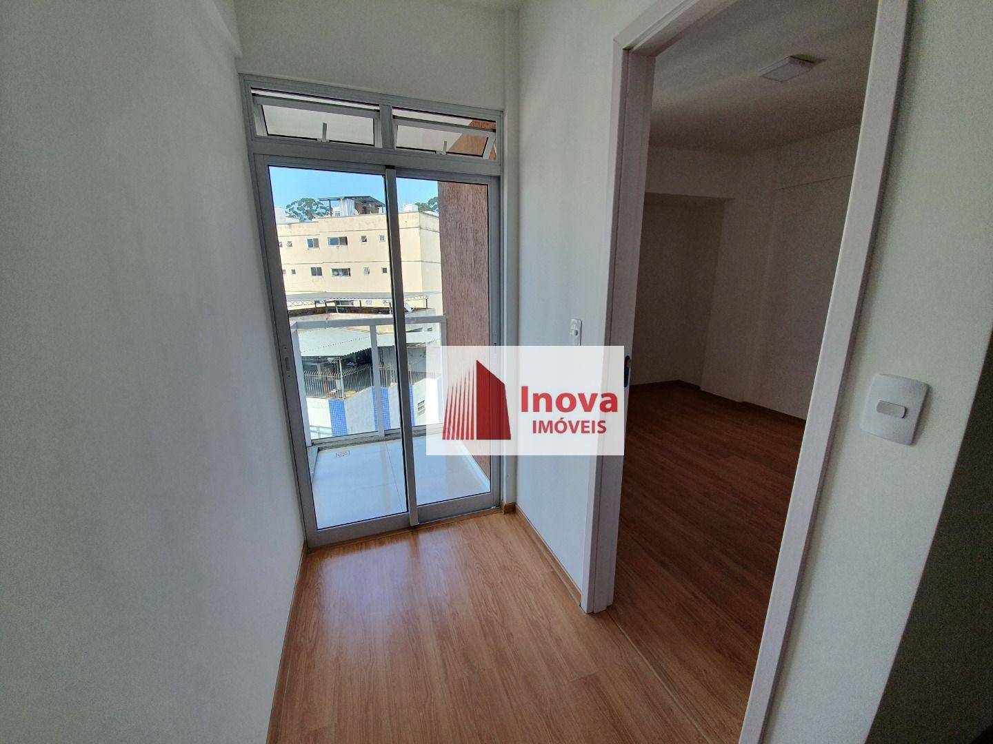 Apartamento à venda com 1 quarto, 40m² - Foto 5