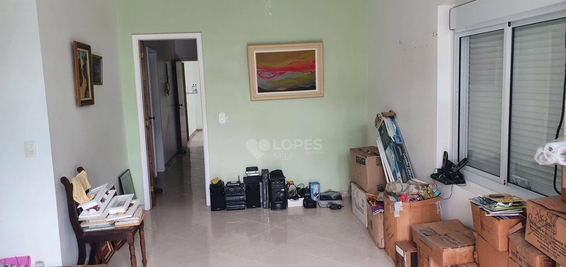 Casa à venda com 6 quartos, 274m² - Foto 4