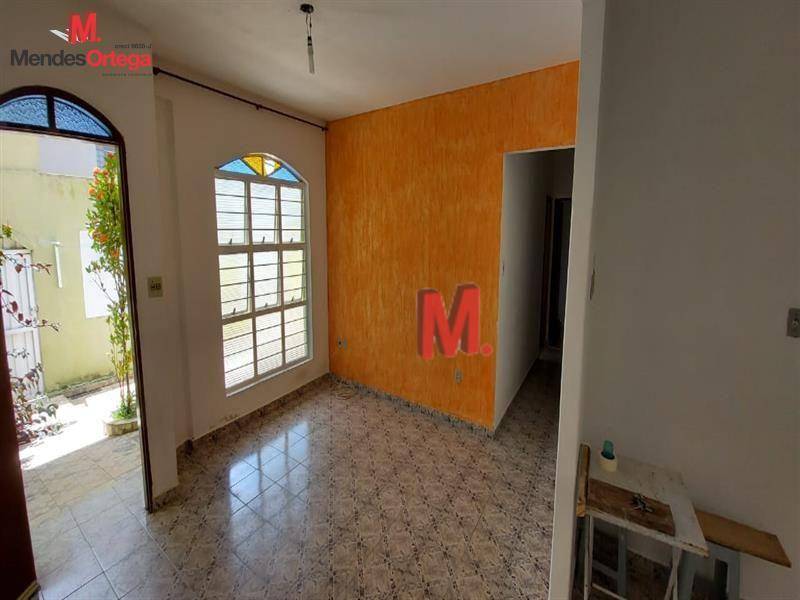 Casa à venda com 2 quartos, 131m² - Foto 6