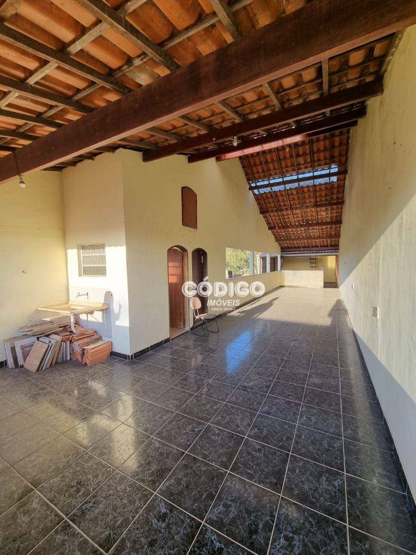 Sobrado para alugar com 3 quartos, 300m² - Foto 18