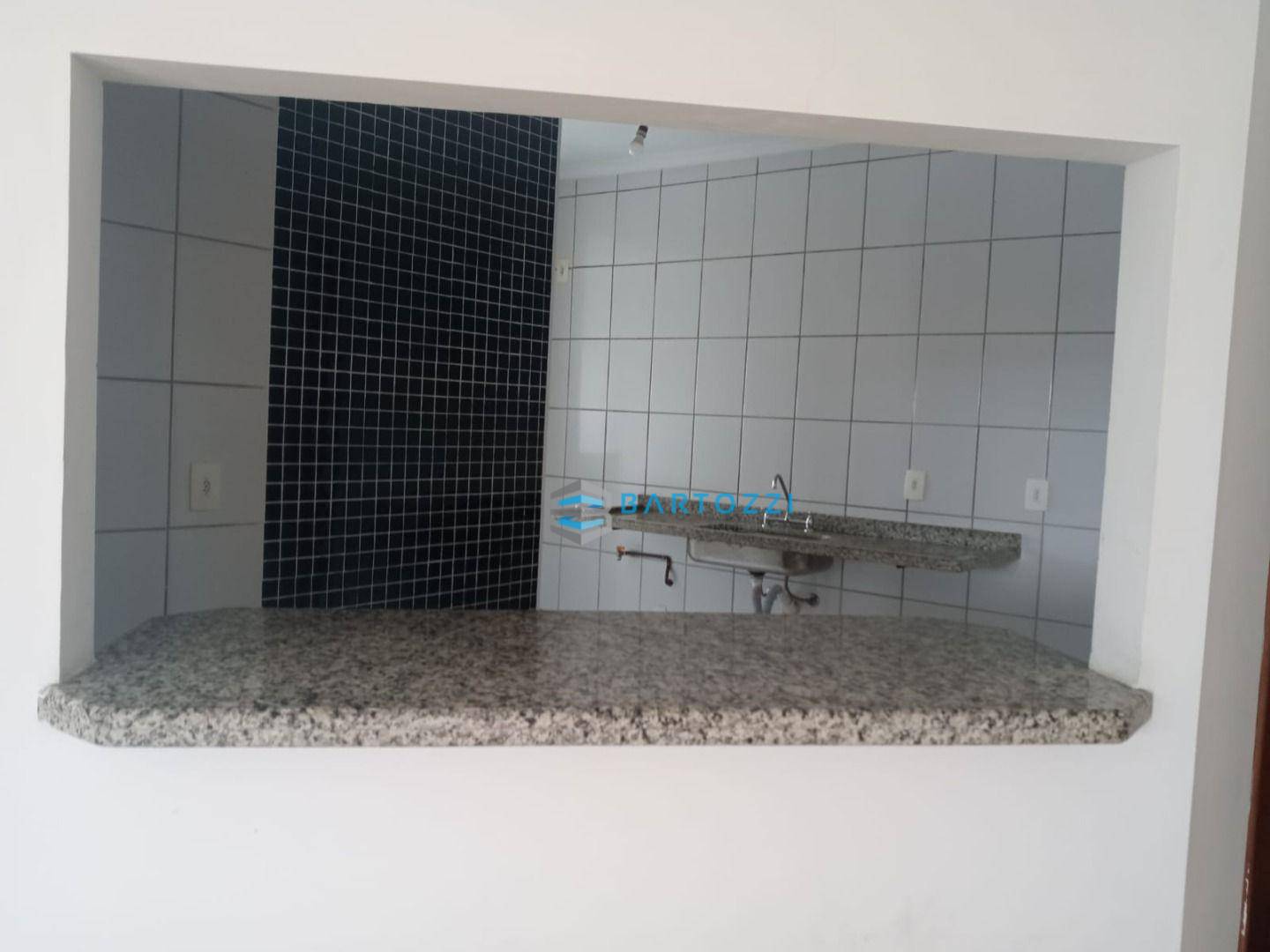 Apartamento à venda com 2 quartos, 70m² - Foto 7