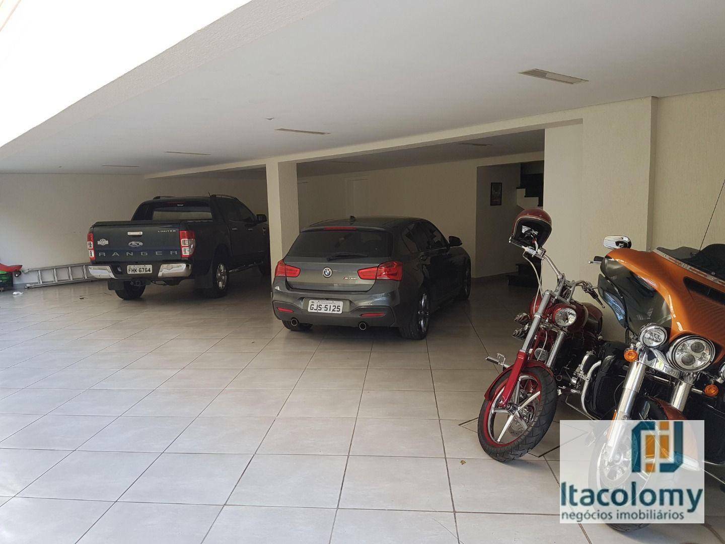 Casa de Condomínio à venda com 4 quartos, 660m² - Foto 49