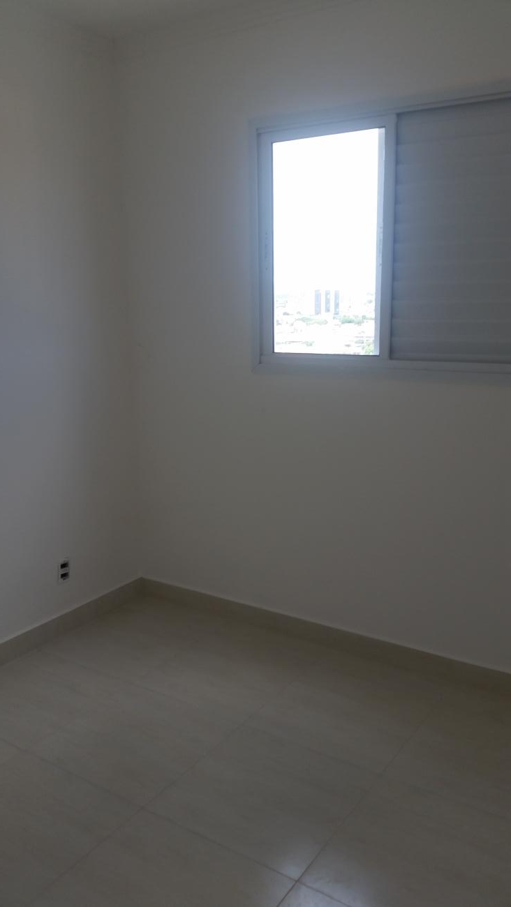 Apartamento à venda com 2 quartos, 68m² - Foto 8