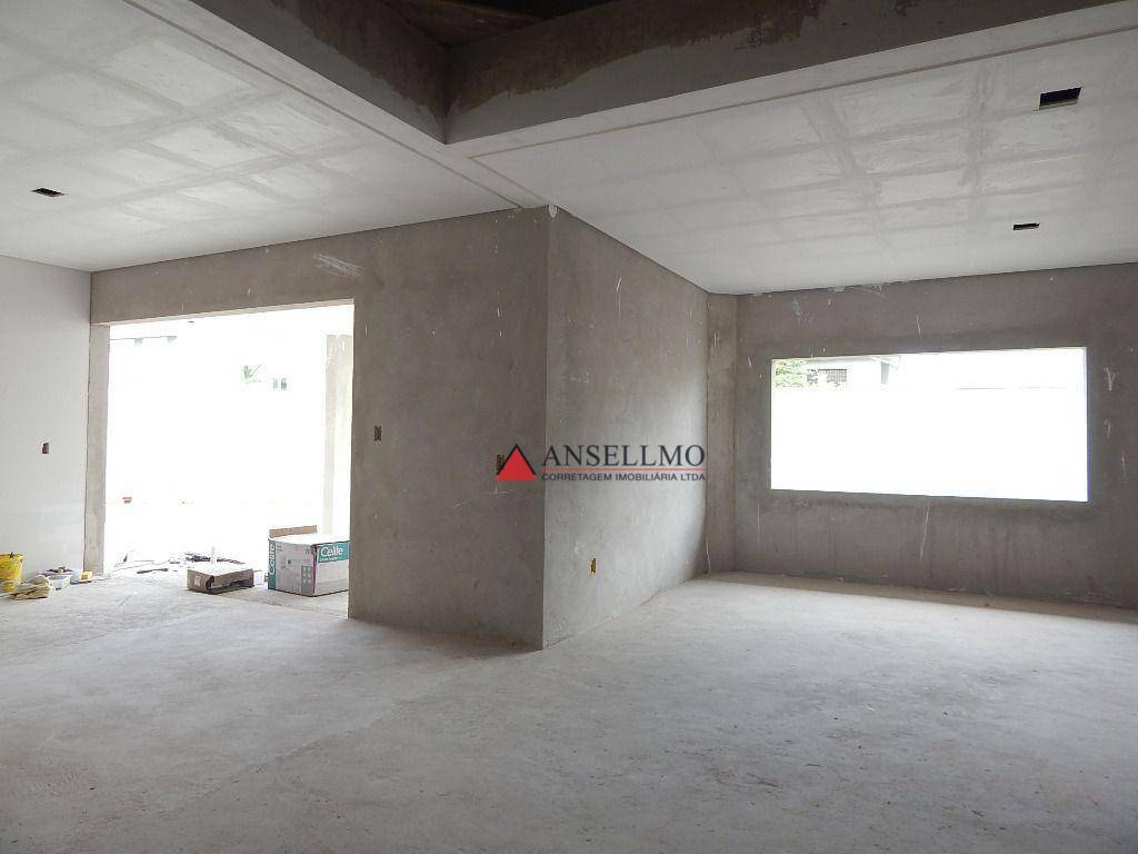 Sobrado à venda com 4 quartos, 320m² - Foto 4