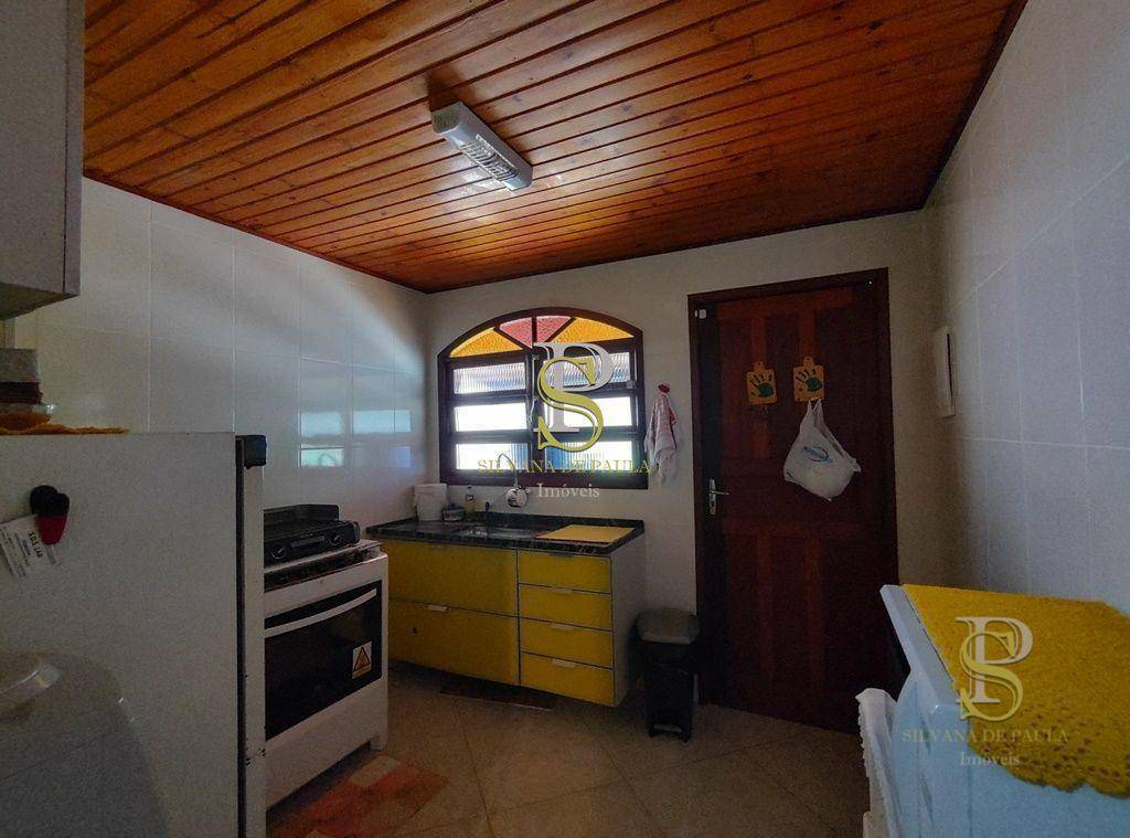 Chácara à venda com 5 quartos, 300m² - Foto 18