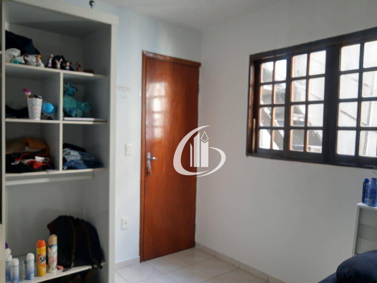 Sobrado à venda com 5 quartos, 150m² - Foto 9